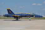 McDonnell Douglas F/A-18C Hornet BLUEANGELS 